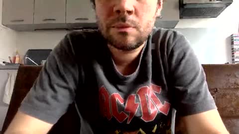 joinmetoparis online show from February 24, 3:09 pm