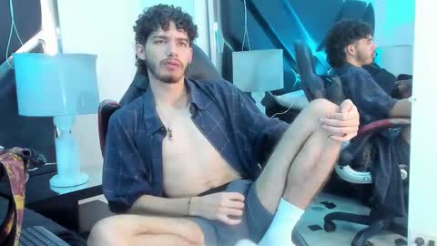 jojobraando online show from December 1, 1:19 am