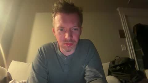 jojohalloran64 online show from January 14, 3:11 am