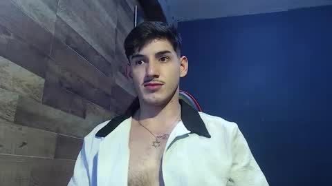 jonathancast08 online show from March 8, 2:04 am