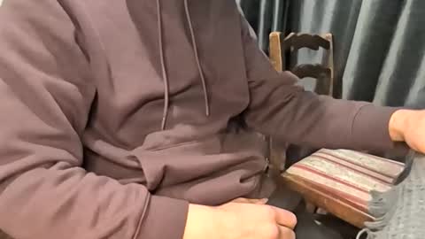 jonlow1 online show from January 10, 12:05 am