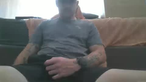 jonoy1995 online show from February 3, 5:51 am