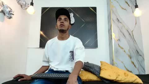 jordanandandrew online show from December 21, 9:45 pm