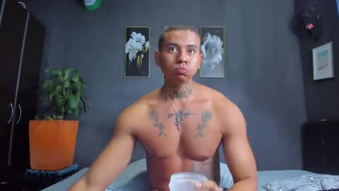 Snapshot of jordanharrd chatting on January 29, 2:09 am Jordanharrd online show from January 29, 2:09 am