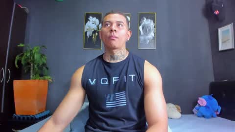 Snapshot of jordanharrd chatting on December 15, 10:48 pm Jordanharrd online show from December 15, 10:48 pm