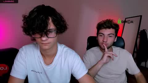 joseph_bear_ online show from September 19, 7:35 pm