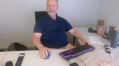 Josh online show from April 4, 3:53 pm