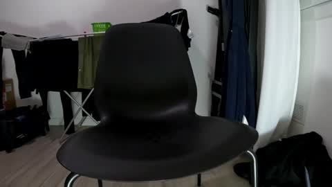 josh_0389 online show from February 23, 6:30 pm