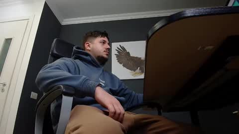 JoshKnight online show from February 8, 5:40 am