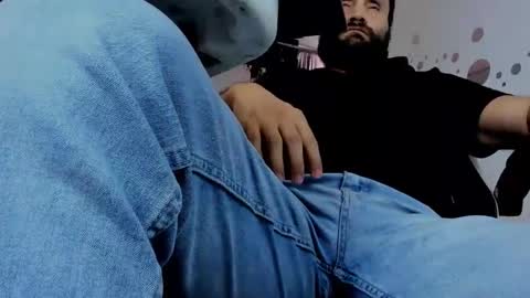 joshuaa11_ online show from April 7, 8:53 pm