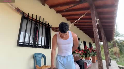 Im Jouliano online show from February 13, 10:37 pm