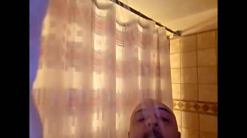 jrmoney420420 online show from November 15, 10:45 pm