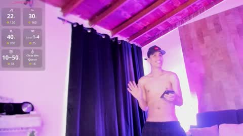 Juan Posada online show from February 24, 2:18 pm