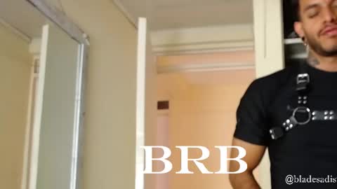 Juan Esteban online show from March 15, 8:48 pm