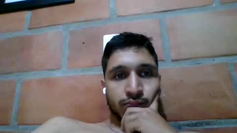 juanc23_371 online show from February 24, 10:14 pm