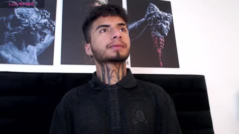 juancamilo66_ online show from February 26, 4:03 am