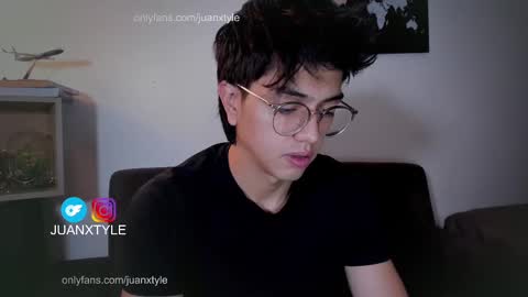 Snapshot of juancamroom chatting on September 29, 10:38 pm . online show from September 29, 10:38 pm