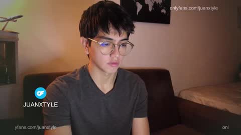 . online show from December 14, 9:22 pm