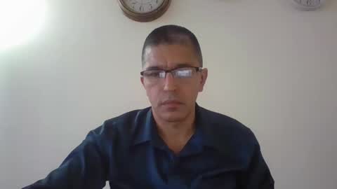 juanearth1 online show from March 12, 10:06 pm