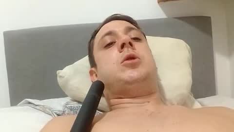 Snapshot of juanmapapiirico chatting on September 16, 2:34 am JuanmaSEX online show from September 16, 2:34 am
