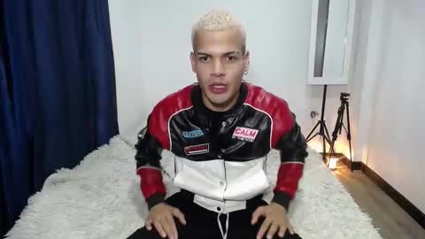 Miguel online show from October 29, 2:47 am