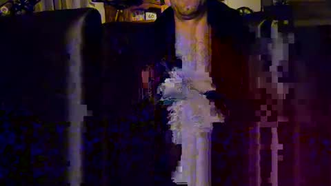 Snapshot of jujusbzh chatting on December 26, 1:18 am jujusbzh online show from December 26, 1:18 am