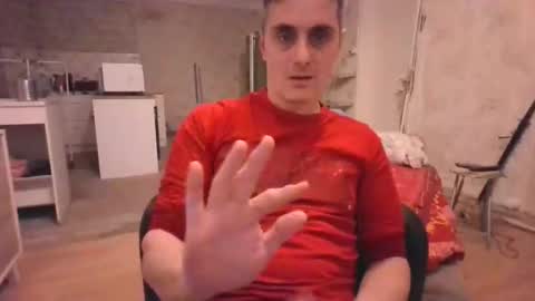 jul_lien online show from December 2, 10:59 pm