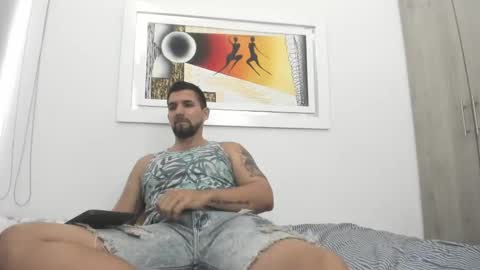 Jules online show from December 26, 12:59 pm