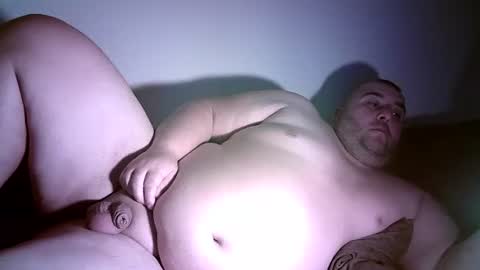 Snapshot of julianoparno chatting on January 16, 1:37 am Juliano online show from January 16, 1:37 am