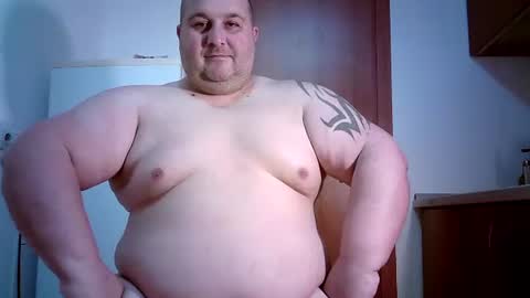 Juliano online show from April 21, 8:37 pm