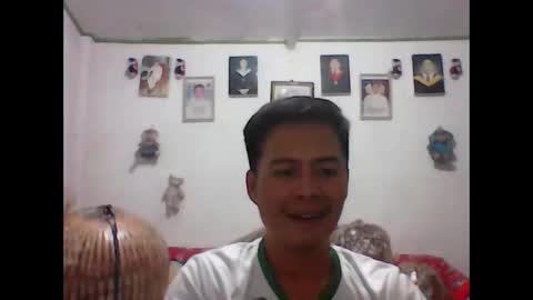 Julius online show from February 14, 1:17 pm