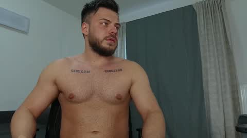 JULiUS   online show from February 14, 10:28 am