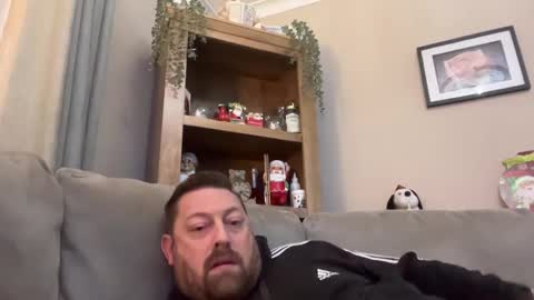 Snapshot of junky345 chatting on December 12, 7:15 pm Junky online show from December 12, 7:15 pm