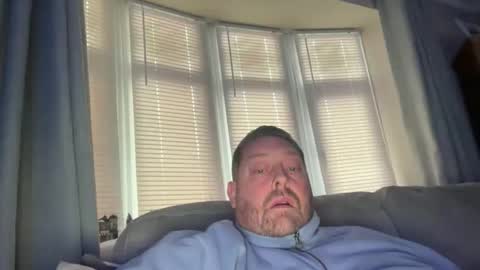 Junky online show from December 5, 2:35 pm