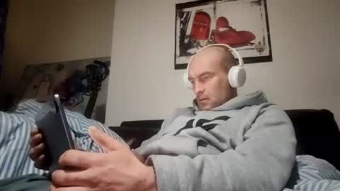 Yuri online show from December 15, 5:48 am