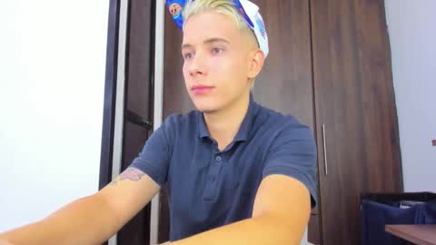 justin_biker online show from November 4, 12:39 pm