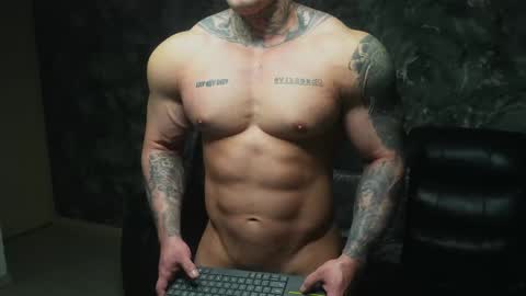 justin clark1 online show from December 19, 5:26 am