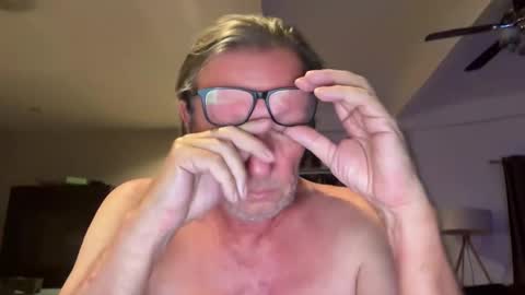 justin_hornyyyy online show from December 21, 2:14 pm