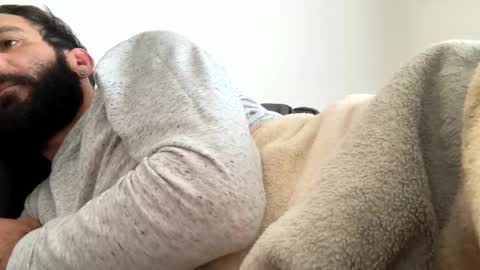 justin_huge online show from November 10, 11:15 am