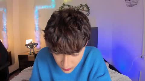 Justin online show from February 6, 11:29 am