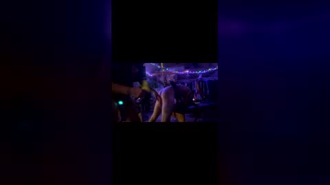 jwolf11851725 online show from April 23, 1:02 pm