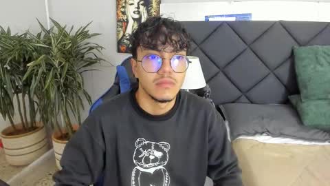 kai_storn online show from March 3, 11:39 am