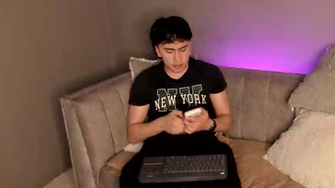 kaily_foxter online show from December 27, 10:37 pm