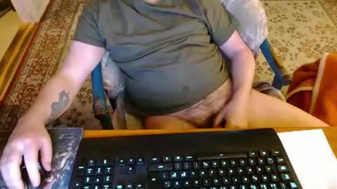 Snapshot of kaiuty chatting on September 20, 1:55 pm Leon online show from September 20, 1:55 pm