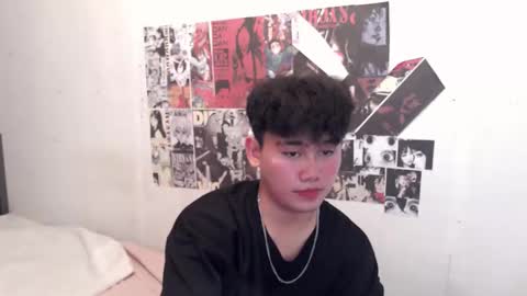 Snapshot of kaizou69 chatting on October 18, 5:23 am kaizou69 online show from October 18, 5:23 am