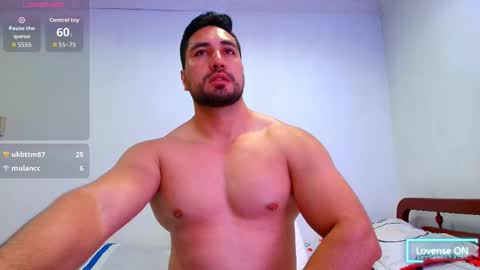 Thomas online show from November 18, 11:48 pm