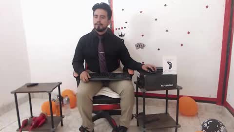 Kaleth online show from November 11, 7:13 am