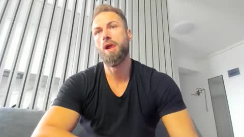 Snapshot of kanegriffin26 chatting on September 17, 1:23 pm Kane OF strongkane online show from September 17, 1:23 pm