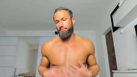 Snapshot of kanegriffin26 chatting on December 15, 6:37 pm Kane OF strongkane online show from December 15, 6:37 pm
