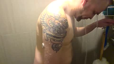 kanieloutis1 online show from March 5, 5:09 pm